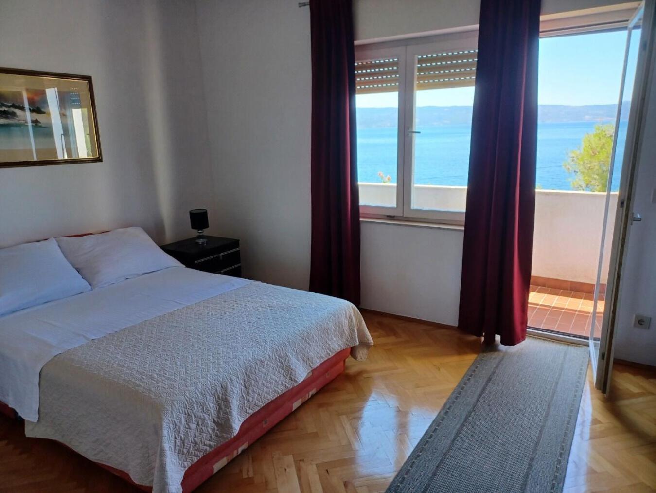 Apartments Mari Крило Экстерьер фото
